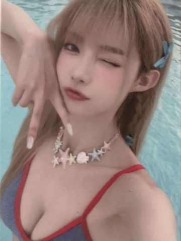张琼予 Bye Bad Bye主题小卡ver.B