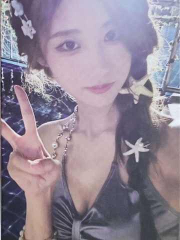 金莹玥 Bye Bad Bye主题小卡ver.A
