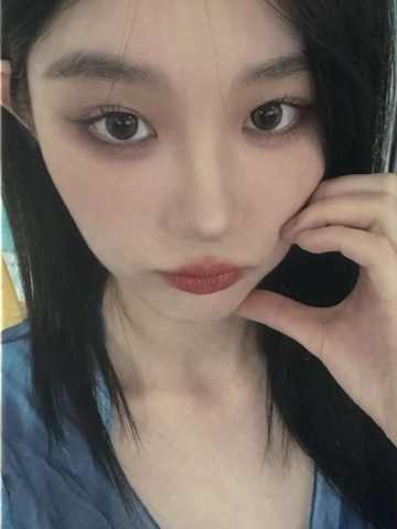 王奕 Bye Bad Bye主题小卡