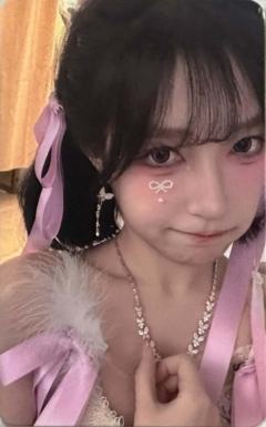 王思奕 白色情人节小卡 ver.B