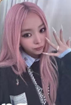 yg签售narin