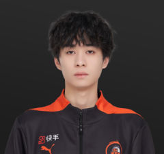 啊泽