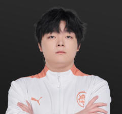 蓝桉