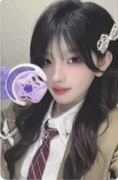 邱刘佳 不可替代小卡 ver.B
