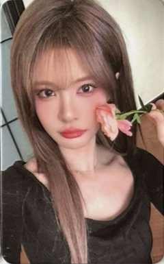 杨冰怡 星光成都站小卡ver.A