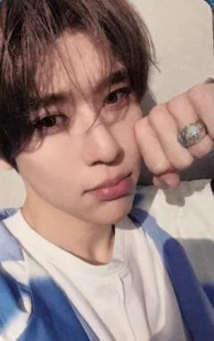 官周46照片set卡1