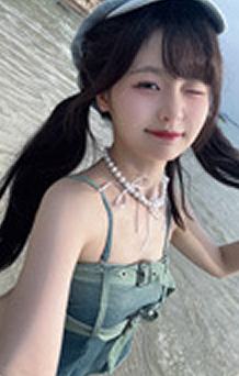 黄怡慈 Bye Bad Bye特别版自拍小卡 ver.A