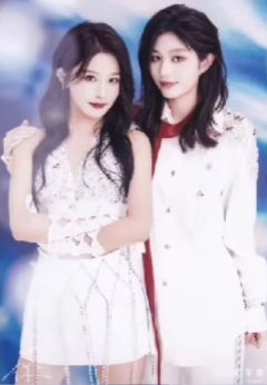 王奕&周诗雨《予你》主题生写（南昌站）ver.B
