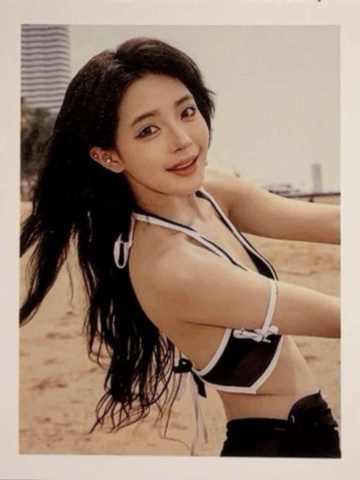 谭思慧 Bye Bad Bye撕拉拍立得