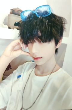 当阳光降落在这里小卡 橹杰 ver.E