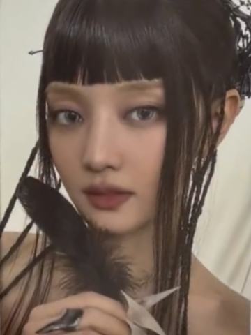 lf快闪立牌卡 妮
