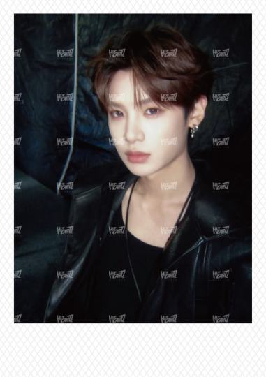 黄明昊-1