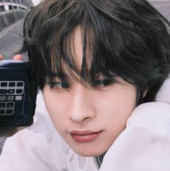 李炅潣