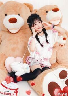 杨宇馨 25白色情人节生写 ver.B