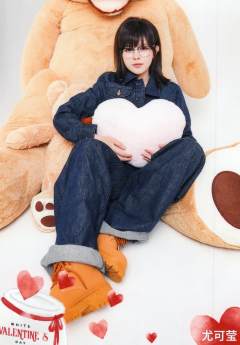 尤可莹 25白色情人节生写 ver.B