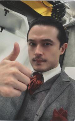 刘令飞伊万2023年视觉书小卡
