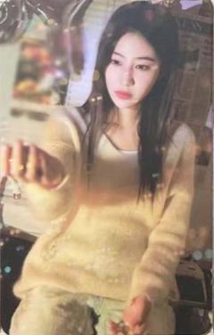 袁一琦生日特别小卡 常规版ver.F