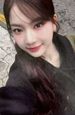 首尔场周满额卡 莎