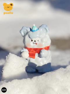 打雪仗-资料图