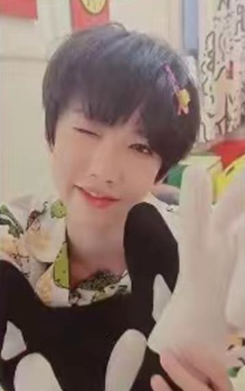 当阳光降落在这里小卡 奕然 ver.D
