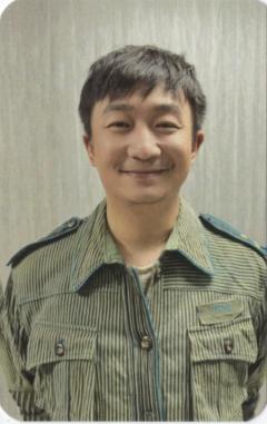 宗俊涛闪电自拍小卡