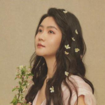 周惠怡女神定妆小卡