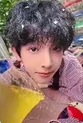 当阳光降落在这里小卡 浚铭 ver.B