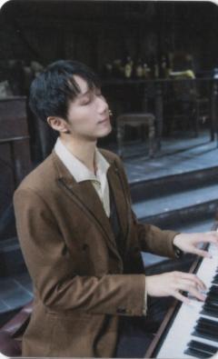 王瀚宇2025年1月S小卡