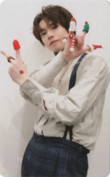 张智涵2024年12月J小卡