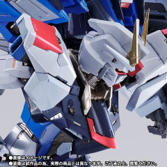 METAL BUILD 自由高达 CONCEPT 2 SNOW SPARKLE Ver.-资料图