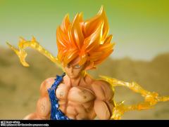 FiguartsZERO 孙悟空 超级赛亚人[TAMASHII NATIONS TOKYO 限定贩卖品]-资料图