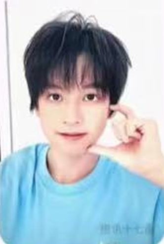 当阳光降落在这里小卡 涵博 ver.D