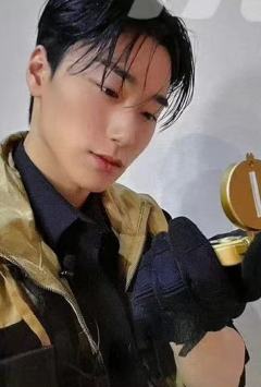 抽绳包卡5