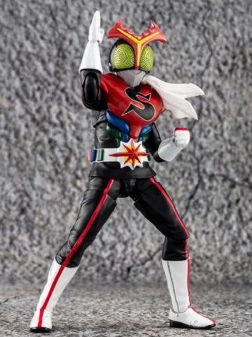 SHF 真骨雕 假面骑士强人