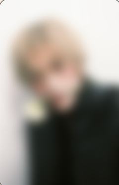 arena杂志b版自拍卡 彬