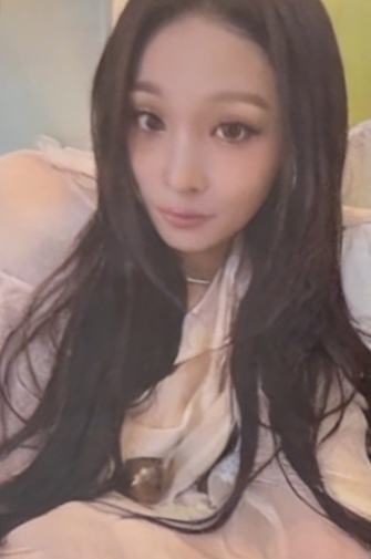 tbl预售 妮 merch ver.