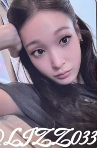 爱豆驿站幸运卡 妮