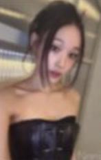 快闪卡通长袖T恤卡 妮