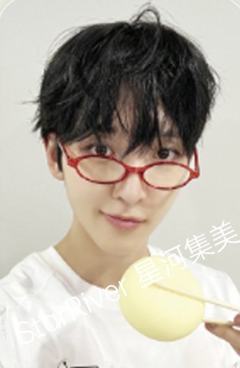 星河签售3.0 7 眼镜饺子ver.