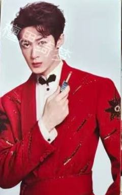 华伦天奴7.0代言卡 ver.12