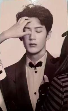 华伦天奴7.0代言留声卡