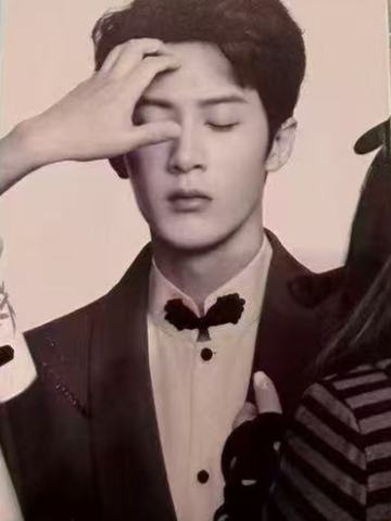 华伦天奴7.0代言留声卡