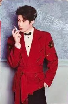 华伦天奴7.0代言卡 ver.8