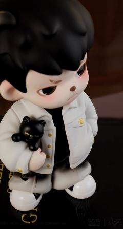 B赏-限定异色吊卡-资料图