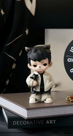 B赏-限定异色吊卡-资料图