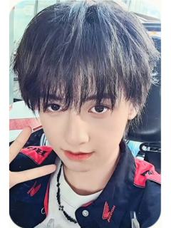 26台历单人款小卡 涵博ver.B