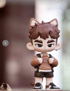 冬日猫包-资料图