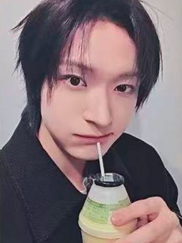 yzy幸运卡3 香蕉牛奶ver.