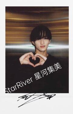 星河签售拍立得 马