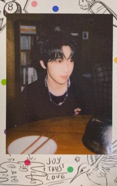 26台历单人款拍立得7 ver.A